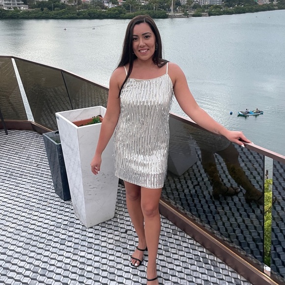 Sparkly white and silver dress - Picture 6 of 6